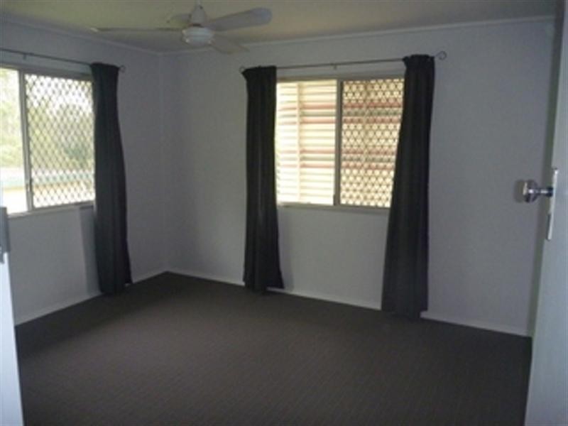 31 Dorsey Crescent, Bundamba QLD 4304