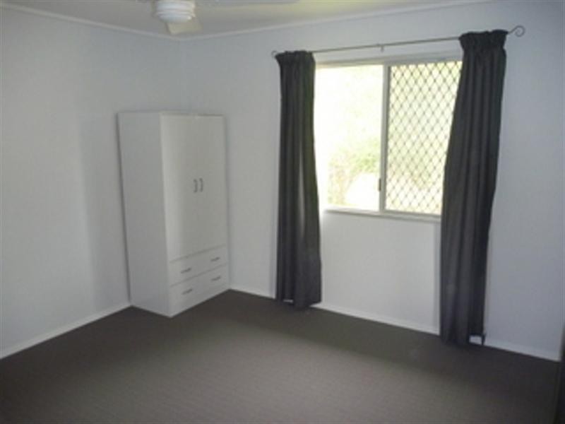 31 Dorsey Crescent, Bundamba QLD 4304