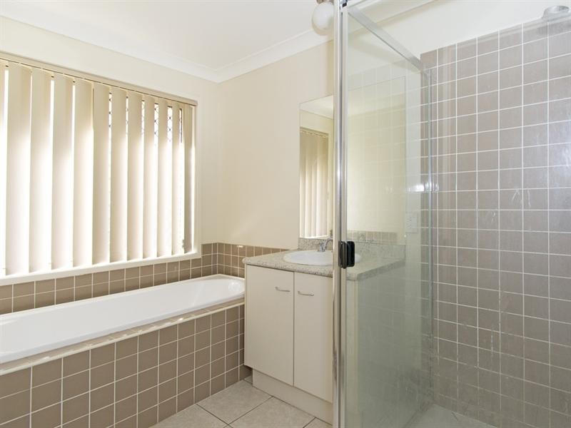 5 Ashbourne Avenue, Goodna QLD 4300