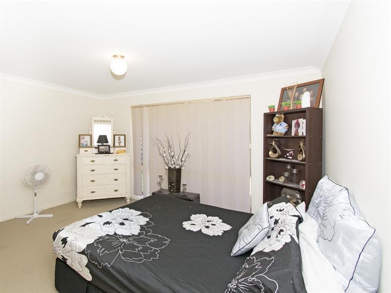 5 Ashbourne Avenue, Goodna QLD 4300