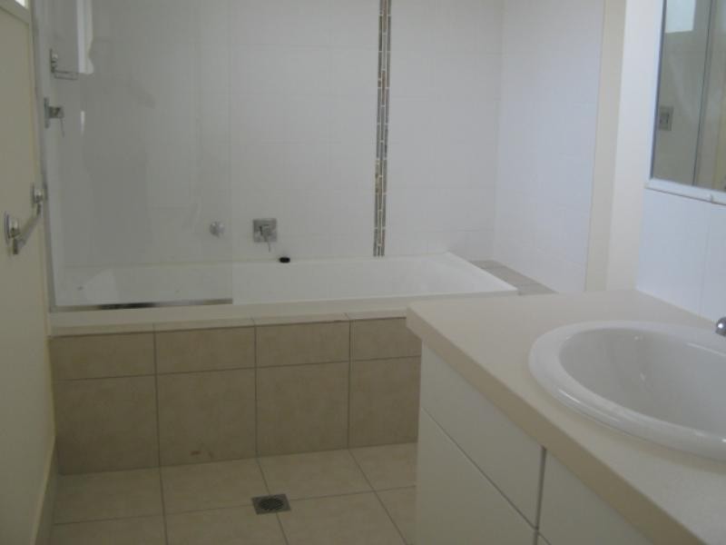 14/224-226 Redbank Plains Road, Bellbird Park QLD 4300