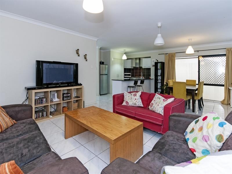 18 Daryl Reinhardt Street, Redbank Plains QLD 4301