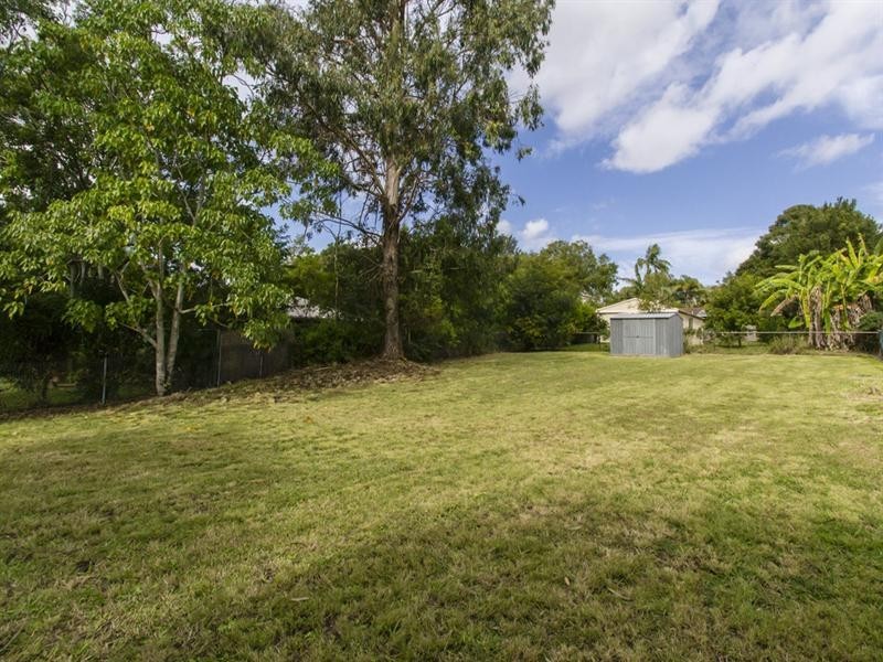 5 Danyel Court, Redbank Plains QLD 4301