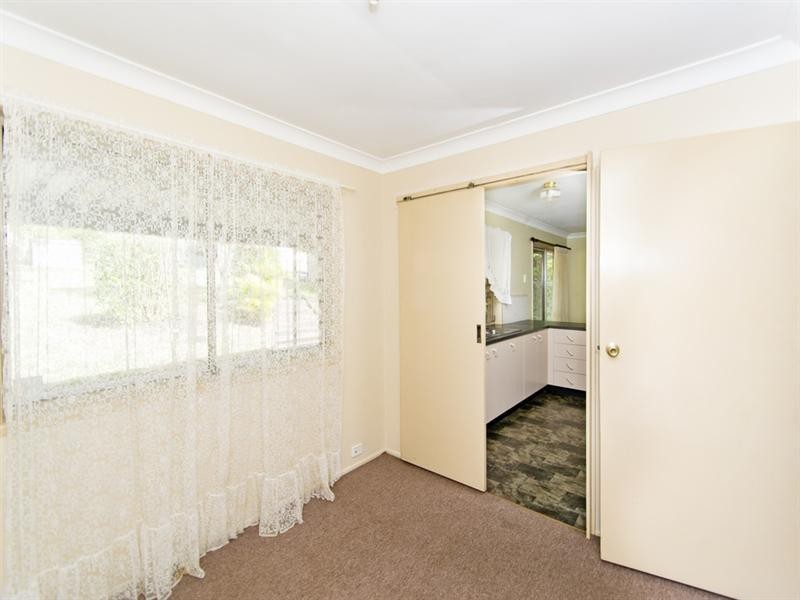 5 Danyel Court, Redbank Plains QLD 4301