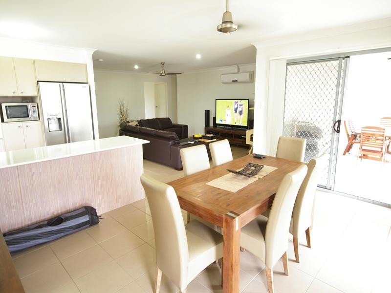 21 Karen Court, Redbank Plains QLD 4301