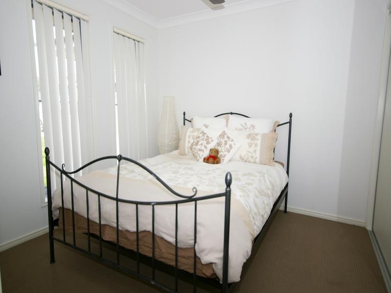 21 Karen Court, Redbank Plains QLD 4301