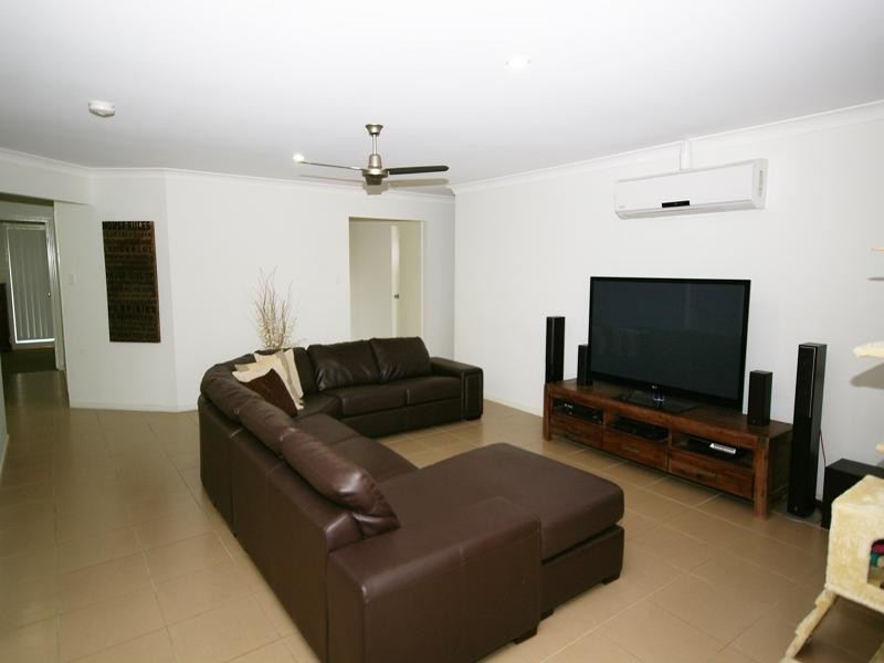 21 Karen Court, Redbank Plains QLD 4301