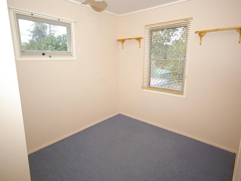 23 Neilsen Crescent, Riverview QLD 4303