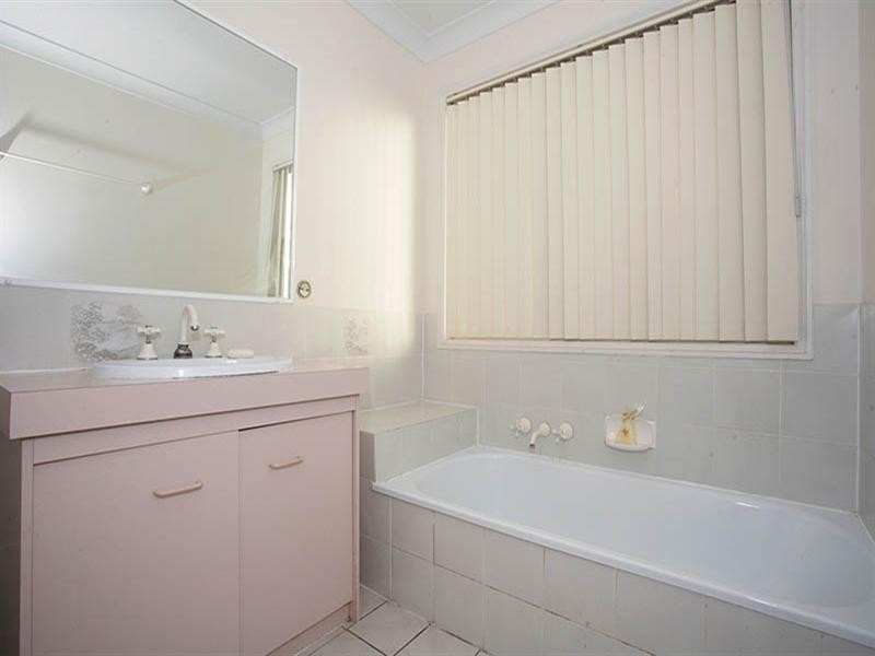 4 Cathryn Court, Collingwood Park QLD 4301