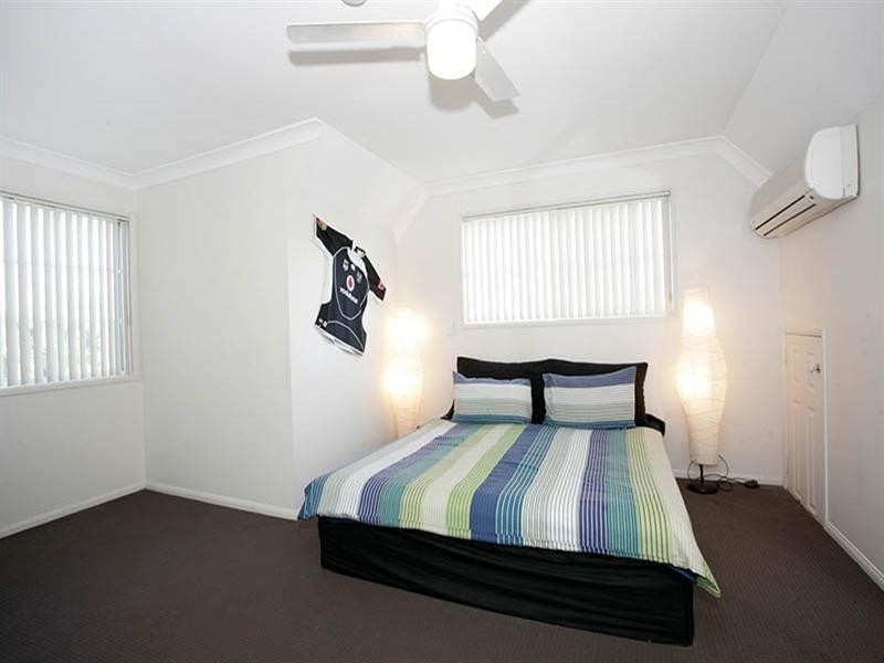 4 Cathryn Court, Collingwood Park QLD 4301