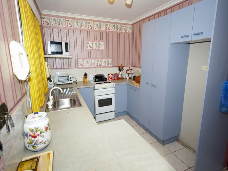 6 Dowden Street, Goodna QLD 4300