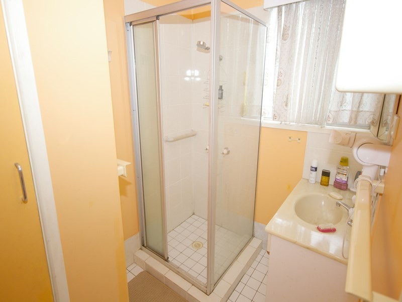 6 Dowden Street, Goodna QLD 4300