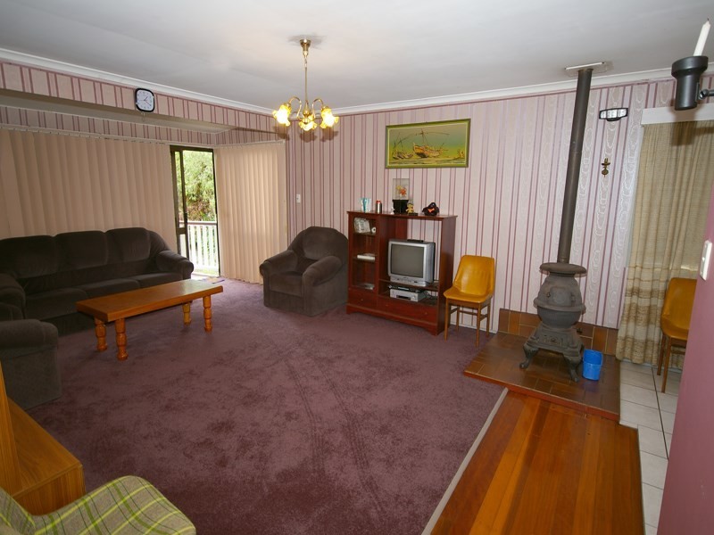 6 Dowden Street, Goodna QLD 4300