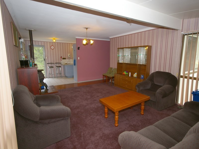 6 Dowden Street, Goodna QLD 4300