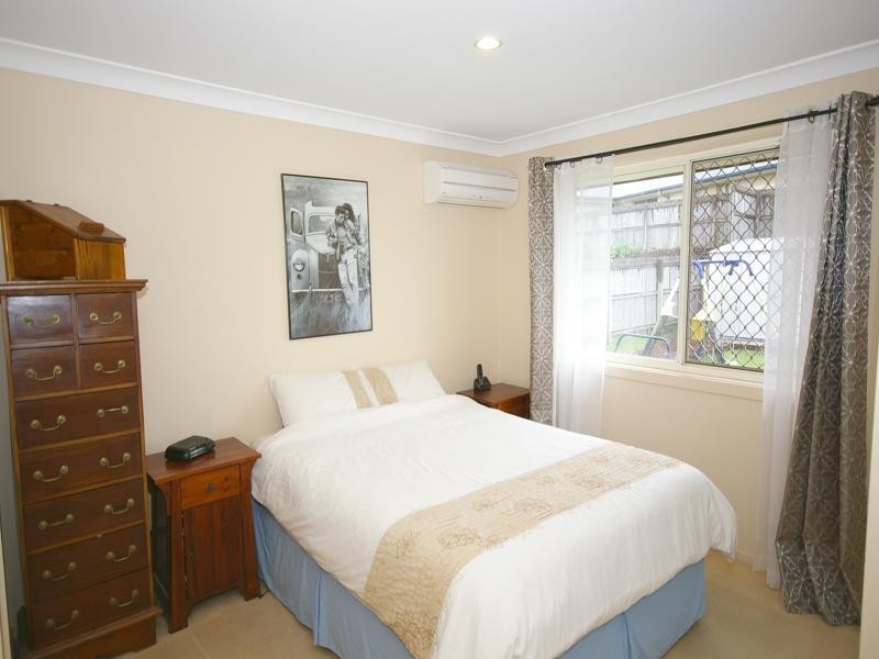 12 Collins Street, Collingwood Park QLD 4301