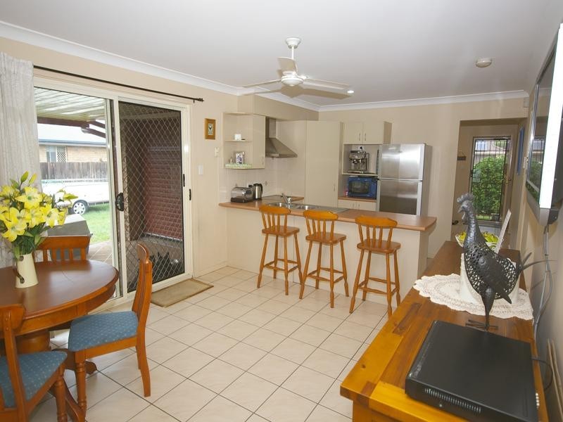 12 Collins Street, Collingwood Park QLD 4301