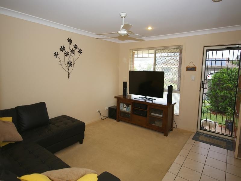 12 Collins Street, Collingwood Park QLD 4301