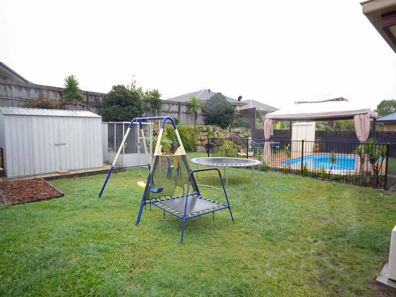 12 Collins Street, Collingwood Park QLD 4301