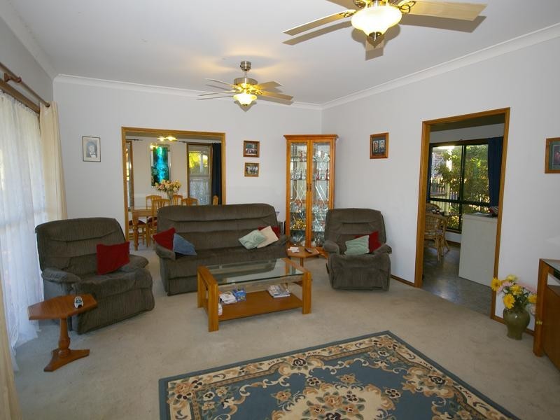 3 Vanessa Court, Camira QLD 4300