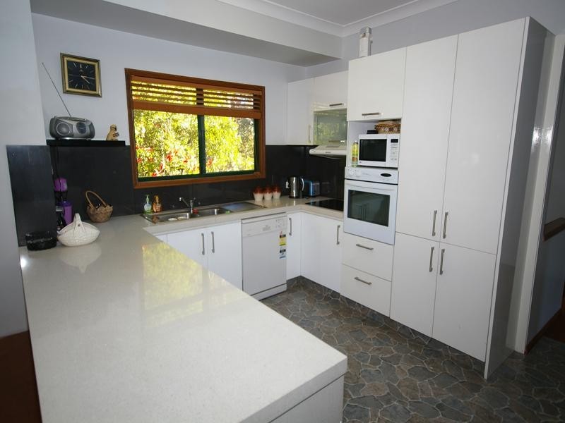 3 Vanessa Court, Camira QLD 4300