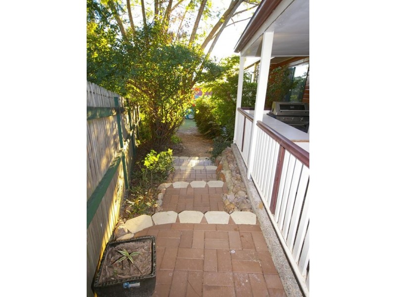 3 Vanessa Court, Camira QLD 4300