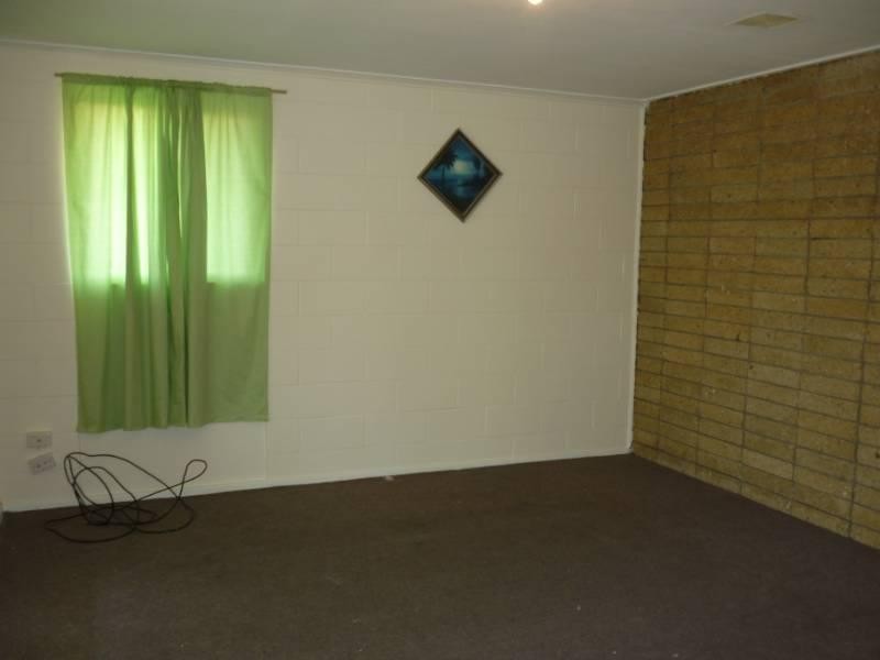 74 Smiths Road, Goodna QLD 4300