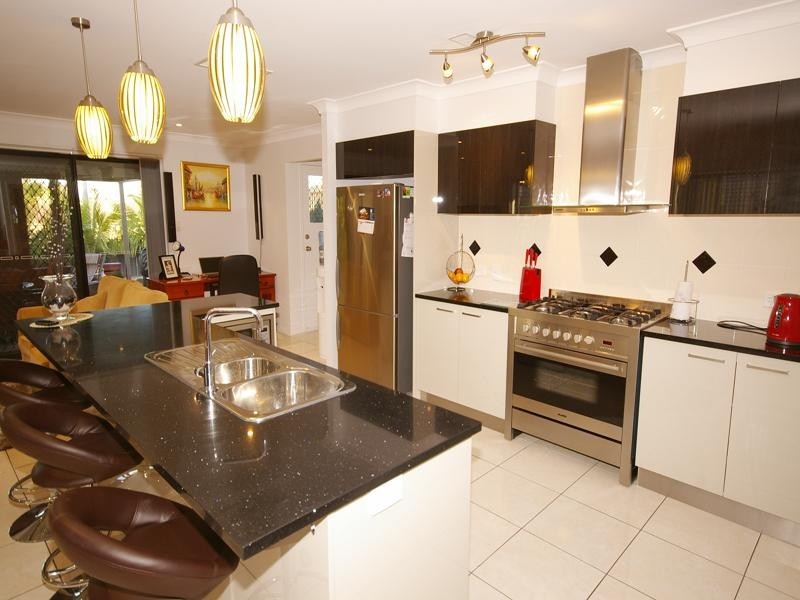 17 Cobbin Circuit, Redbank Plains QLD 4301