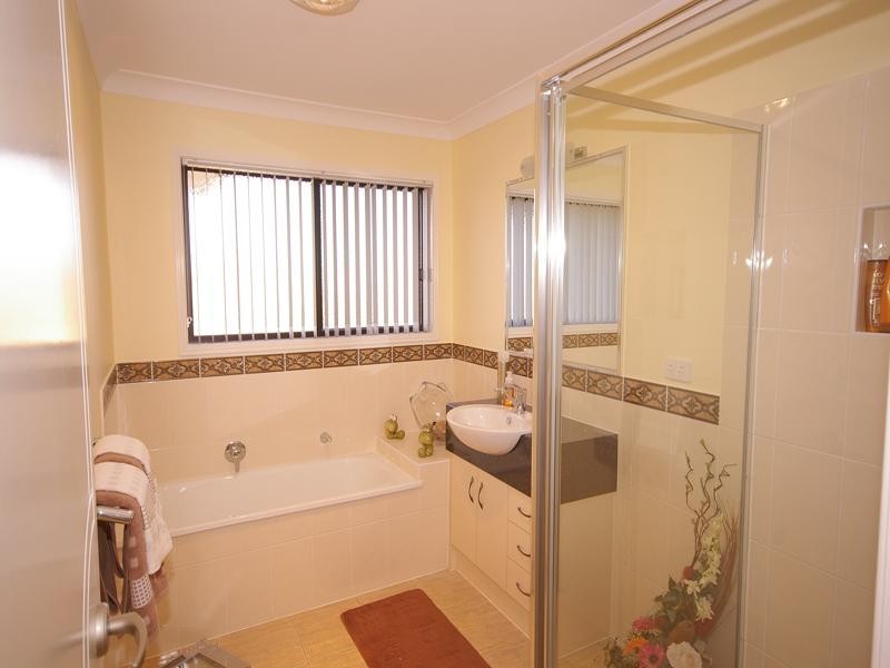 17 Cobbin Circuit, Redbank Plains QLD 4301