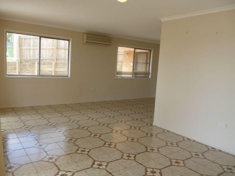 17 Renee Street, Redbank Plains QLD 4301