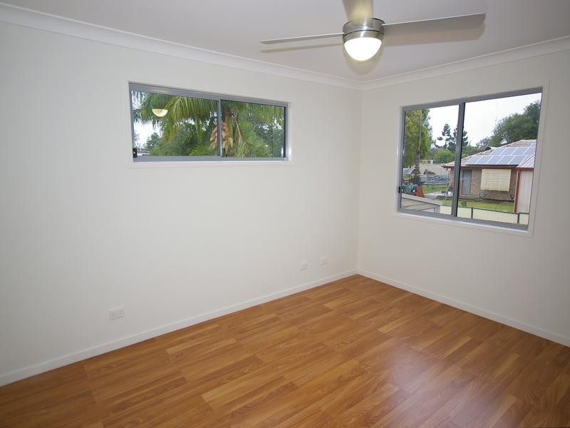 1and2/4 Willow Road, Redbank Plains QLD 4301