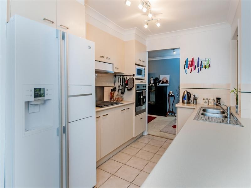 138 Henty Drive, Redbank Plains QLD 4301