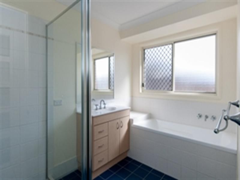 11 Tait Avenue, Redbank Plains QLD 4301