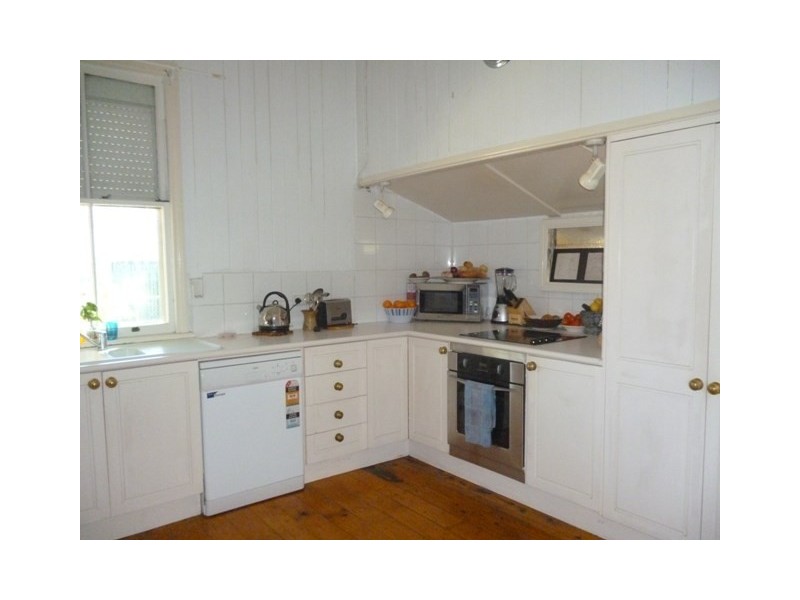 45 Waterworks Road, North Ipswich QLD 4305