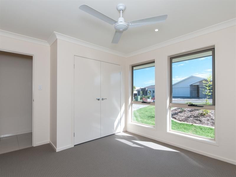 26 Lamington Drive, Redbank Plains QLD 4301
