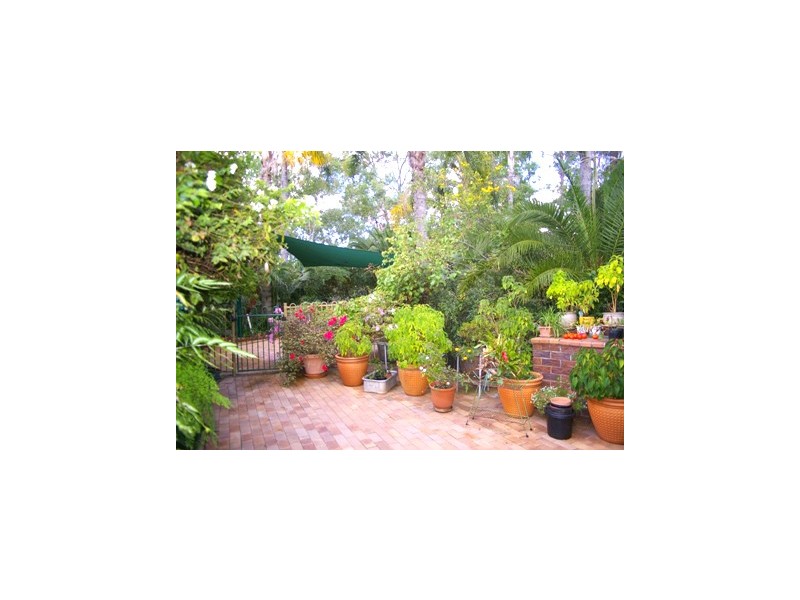 10 Essex Court, Bellbird Park QLD 4300