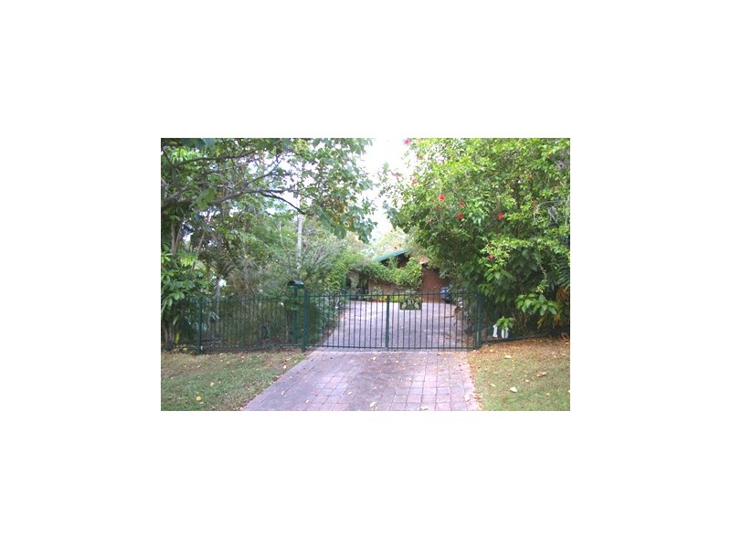 10 Essex Court, Bellbird Park QLD 4300