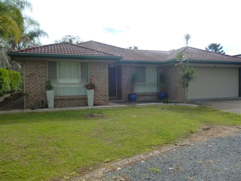 28 Grevillea Street, Bellbird Park QLD 4300