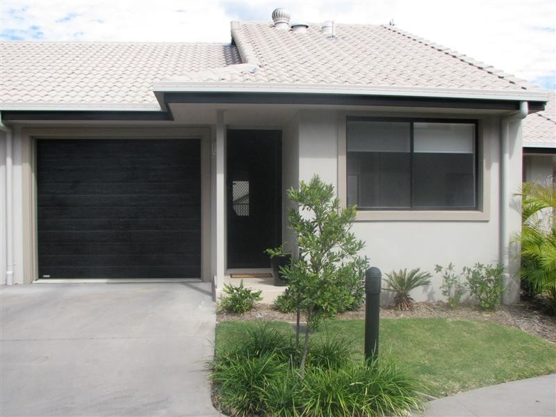 15 Ancona Street, Carrara QLD 4211