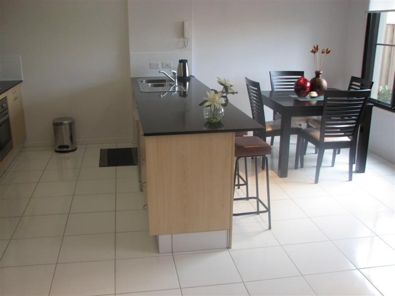 15 Ancona Street, Carrara QLD 4211