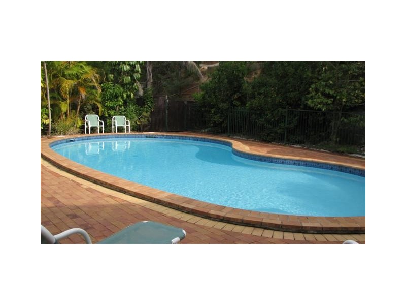 6/130 Plateau Crescent, Carrara QLD 4211