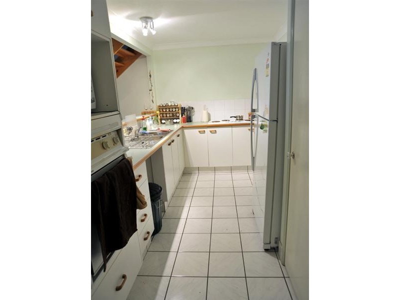 6/130 Plateau Crescent, Carrara QLD 4211