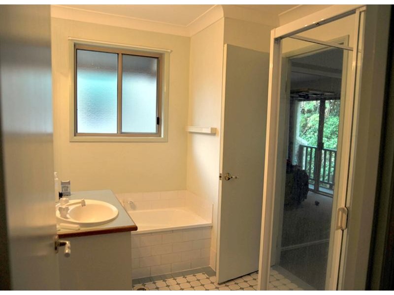 6/130 Plateau Crescent, Carrara QLD 4211