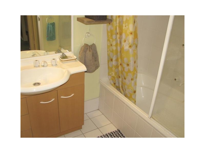 13/95 Gemvale Road, Mudgeeraba QLD 4213