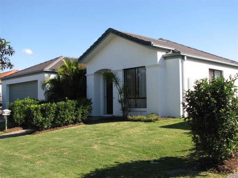 3 Carpentaria Court, Robina QLD 4226