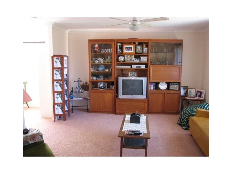 21 Honeywood Court, Burleigh Waters QLD 4220