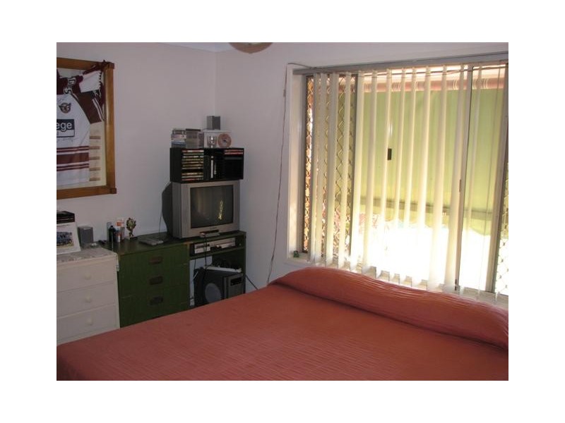 21 Honeywood Court, Burleigh Waters QLD 4220