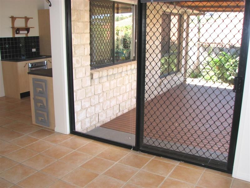 6 Quoll Close, Reedy Creek QLD 4227