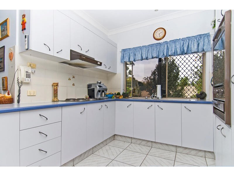 15 Woolmere Street, Carrara QLD 4211