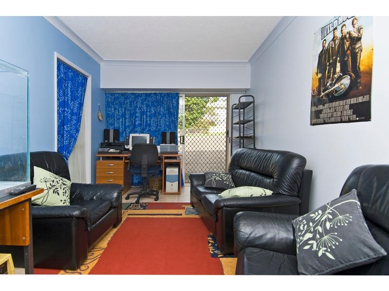 15 Woolmere Street, Carrara QLD 4211