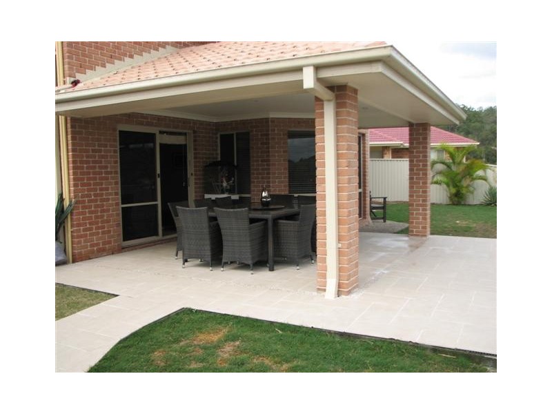 27 Cordyline Drive, Reedy Creek QLD 4227